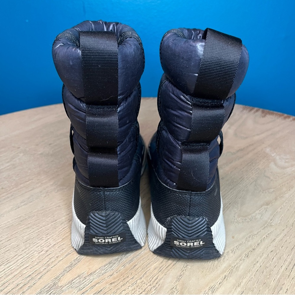 Sorel Women’s Out N About Puffy Mid Boots Navy Blue Waterproof Snow Size 6.5 - Picture 3 of 9